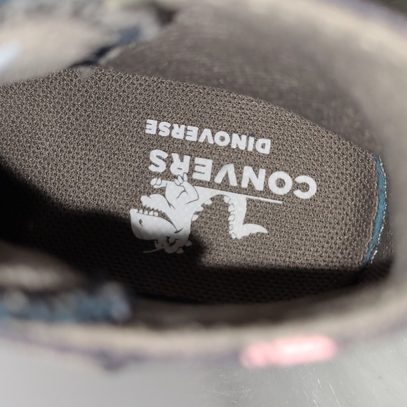 Converse Chuck Taylor AllStar Dinoverse Hi-Top Sneakers Infant Size 5M Pre-Loved - Picture 17 of 17